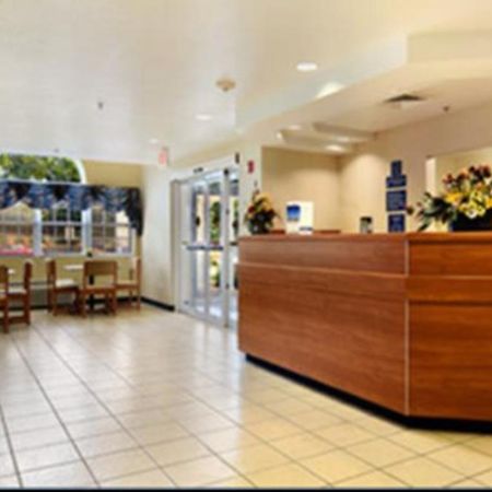Microtel Inn & Suites Huntsville Interior foto