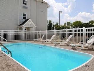 Microtel Inn & Suites Huntsville Bagian luar foto